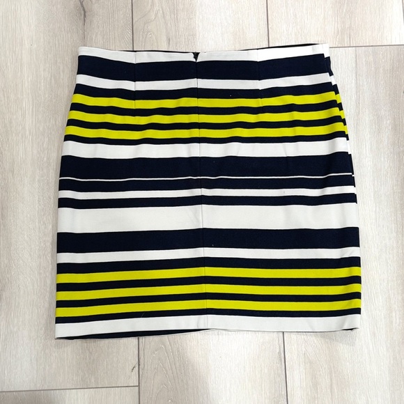 Ann taylor striped mini skirt ❤️ - Picture 3 of 6
